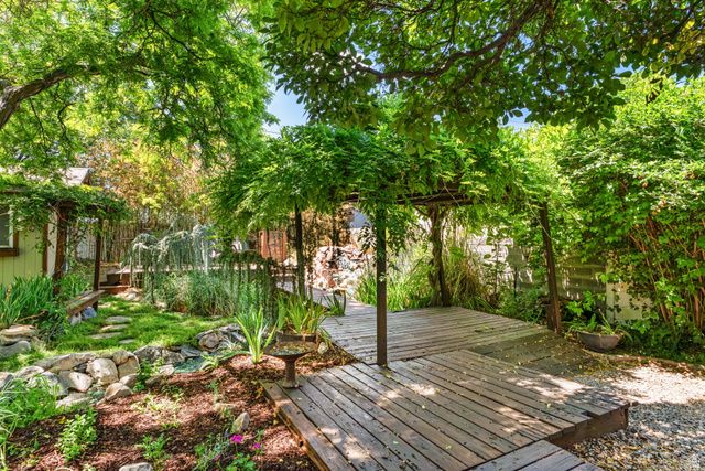 601 W LA SALLE DR, Murray, UT 84123