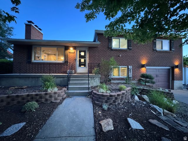 601 W LA SALLE DR, Murray, UT 84123