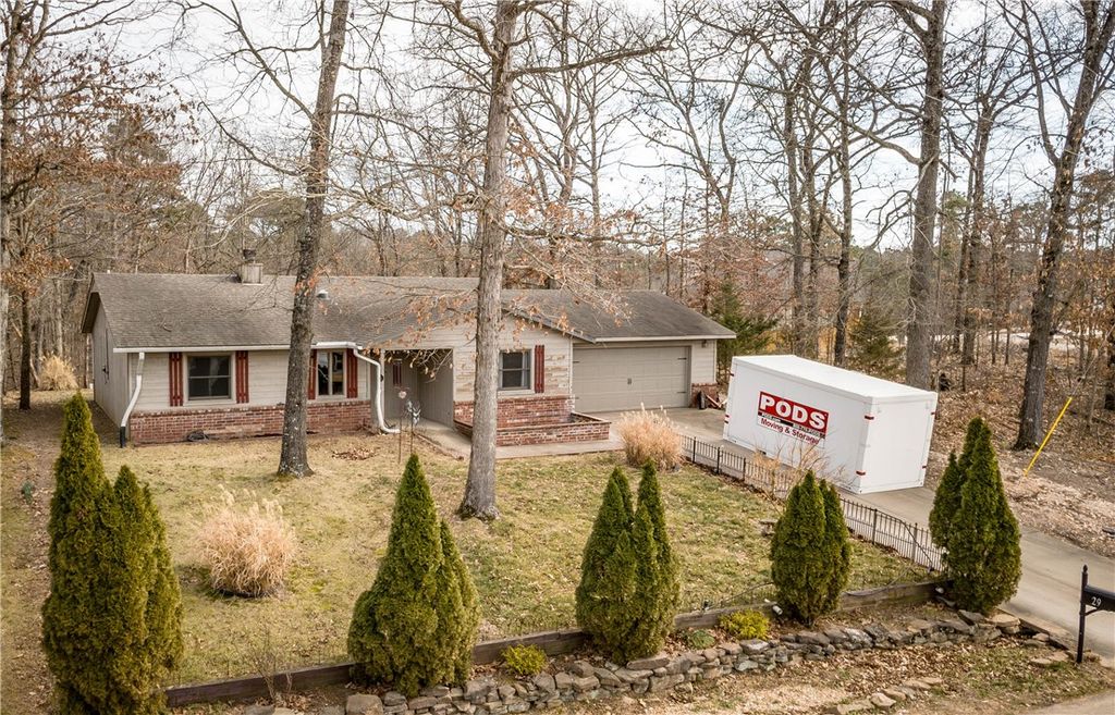 29 Radcliffe Drive, Bella Vista, AR 72714