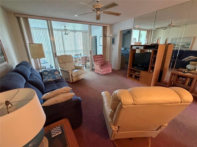 4570 PINEBROOK CIRCLE 204, Bradenton, FL 34209