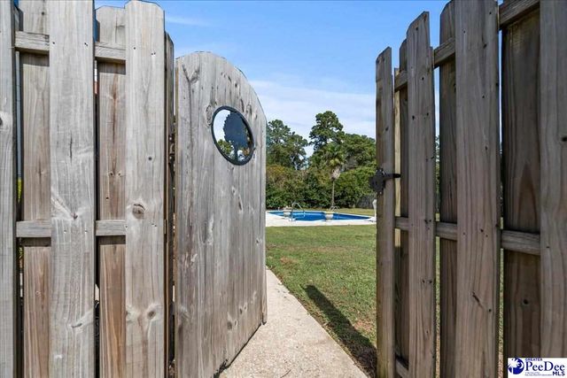 1018 Wrenwood Road, Florence, SC 29505