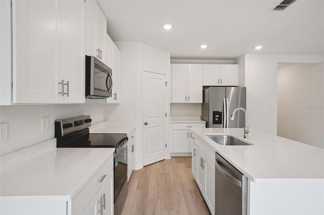 7186 RAY CREEK DRIVE, Brooksville, FL 34601