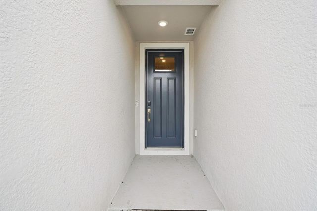 7186 RAY CREEK DRIVE, Brooksville, FL 34601