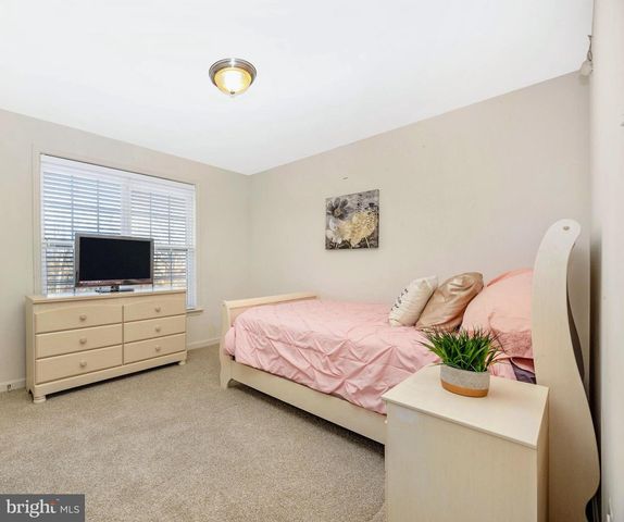 1729 CONRADS FERRY, Point Of Rocks, MD 21777