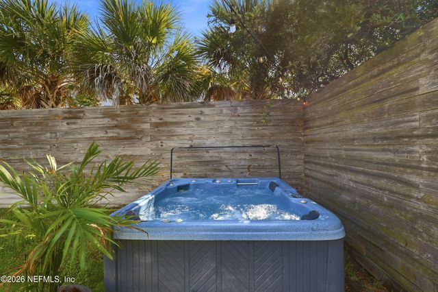 225 TWENTIETH Street, St. Augustine, FL 32084
