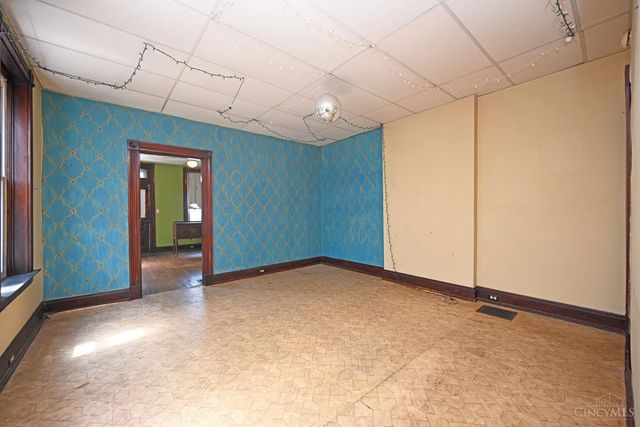 4340 Vine Street, St Bernard, OH 45217
