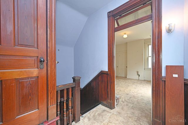 4340 Vine Street, St Bernard, OH 45217