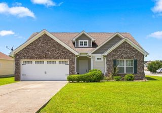 211 Wyburn Pl, Burns, TN 37029