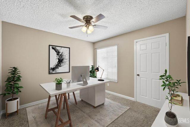 516 Sun Rose Avenue, Bakersfield, CA 93308