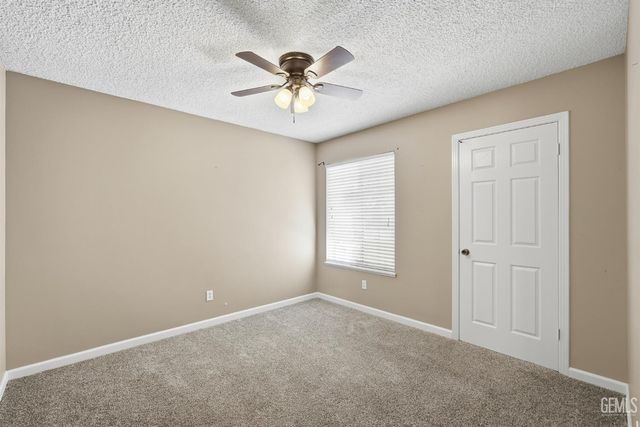 516 Sun Rose Avenue, Bakersfield, CA 93308