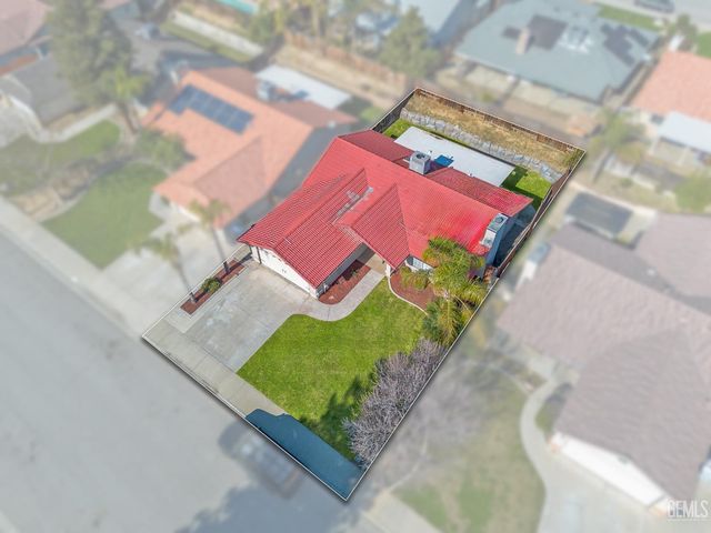 516 Sun Rose Avenue, Bakersfield, CA 93308
