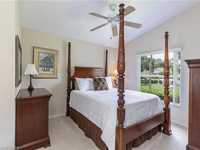 5595 Greenwood CIR # 92, Naples, FL 34112