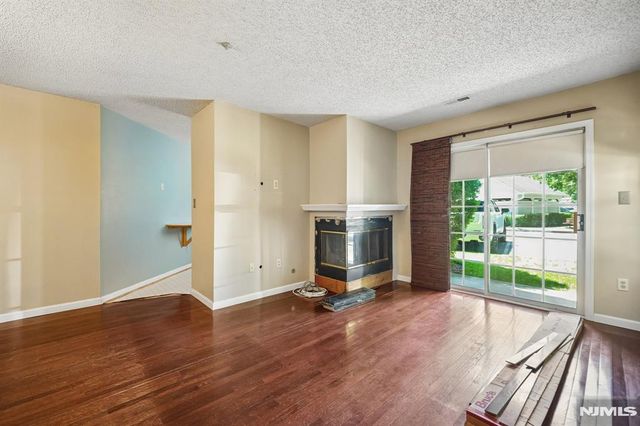 1412 York Street, Mahwah, NJ 07430