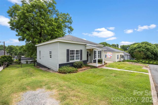 116 7th Street, Cramerton, NC 28032