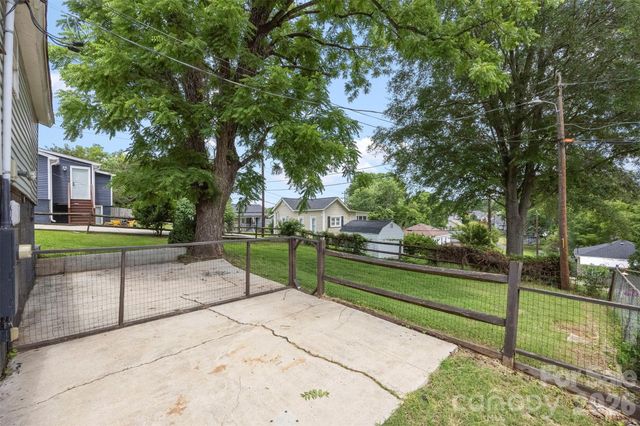 116 7th Street, Cramerton, NC 28032