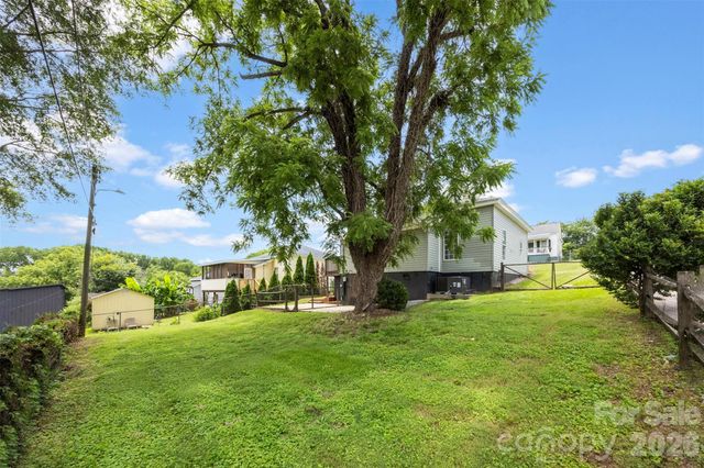 116 7th Street, Cramerton, NC 28032