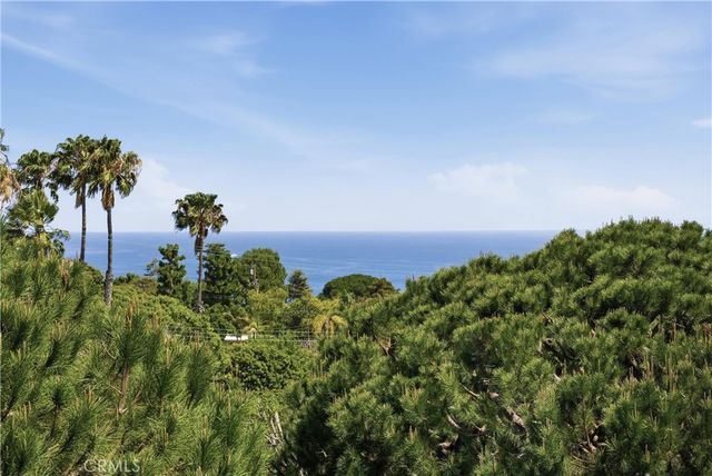 32653 Seagate 303C, Rancho Palos Verdes, CA 90275