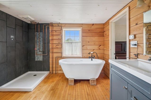 490 Delorm Road, Leicester, VT 05733