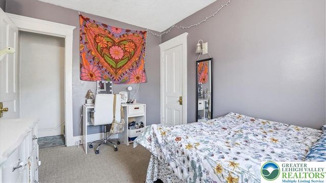 345 W Berwick Street, Easton, PA 18042