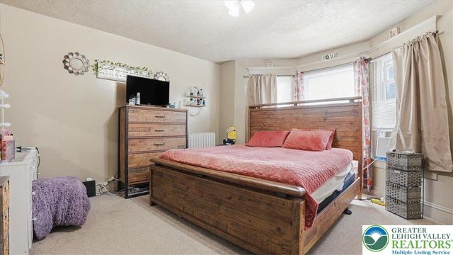 345 W Berwick Street, Easton, PA 18042