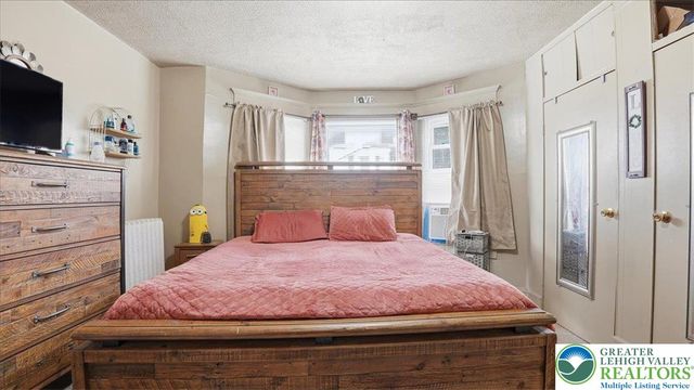 345 W Berwick Street, Easton, PA 18042