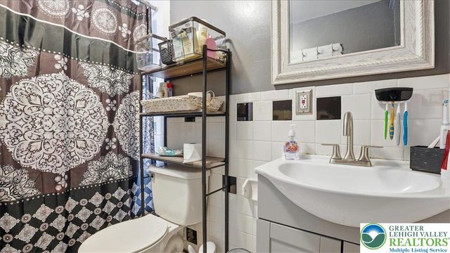 345 W Berwick Street, Easton, PA 18042