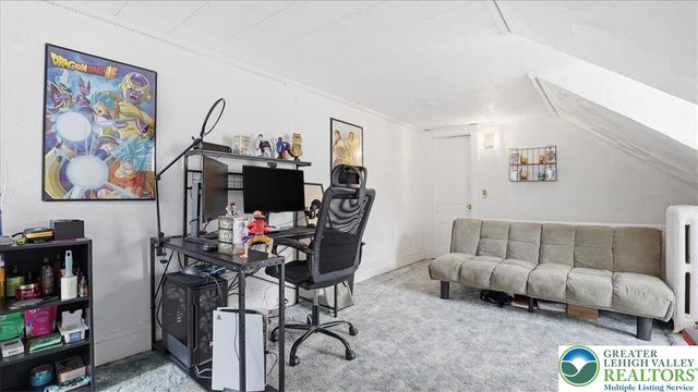 345 W Berwick Street, Easton, PA 18042