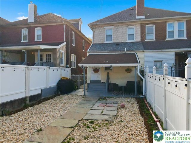345 W Berwick Street, Easton, PA 18042