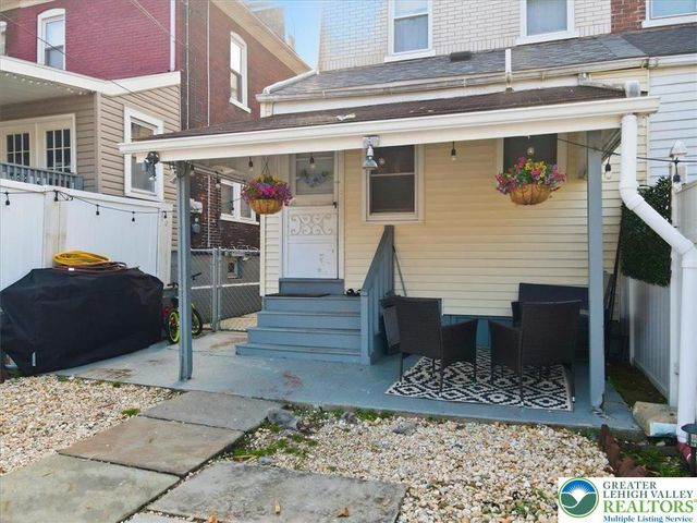 345 W Berwick Street, Easton, PA 18042