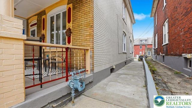 345 W Berwick Street, Easton, PA 18042