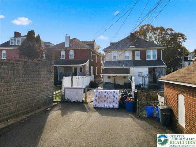 345 W Berwick Street, Easton, PA 18042