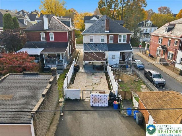 345 W Berwick Street, Easton, PA 18042