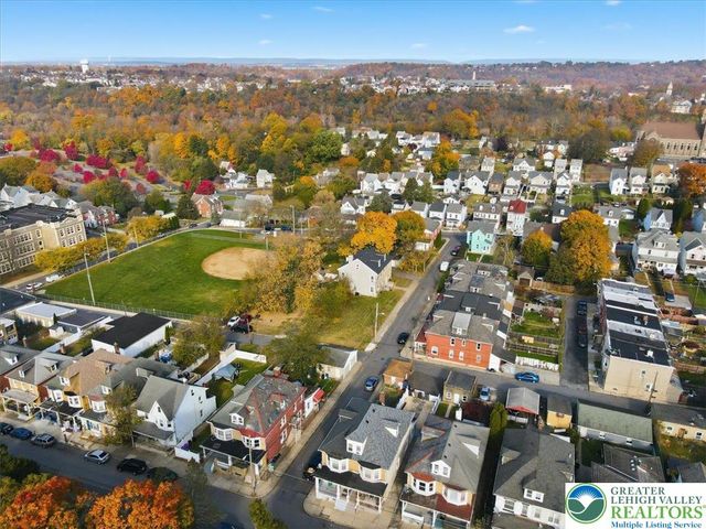 345 W Berwick Street, Easton, PA 18042