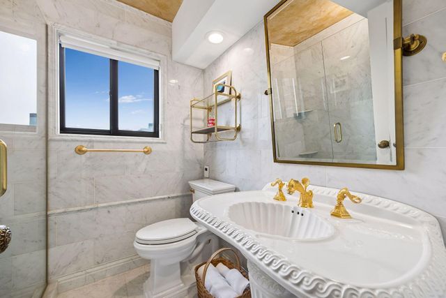 410 Groveland Avenue 404, Minneapolis, MN 55403