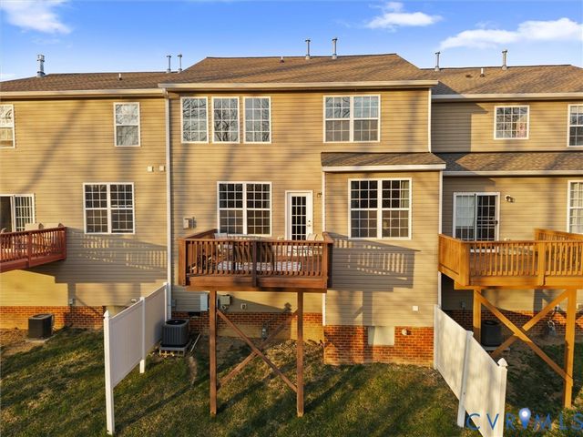 2461 Silver Lake Ter, Midlothian, VA 23112