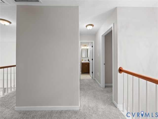 2461 Silver Lake Ter, Midlothian, VA 23112