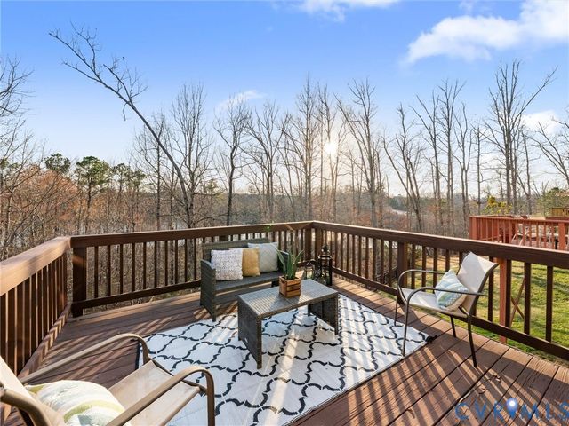 2461 Silver Lake Ter, Midlothian, VA 23112