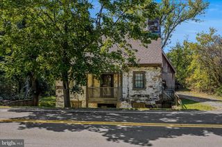 1646 GERRARDSTOWN RD, Gerrardstown, WV 25420