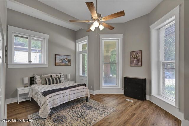 1156 S Brook St, Louisville, KY 40203