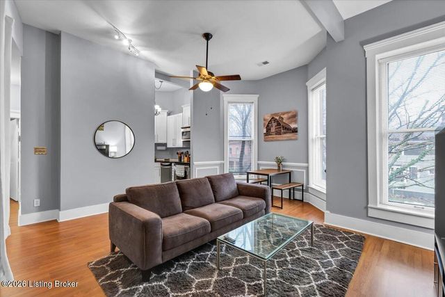 1156 S Brook St, Louisville, KY 40203