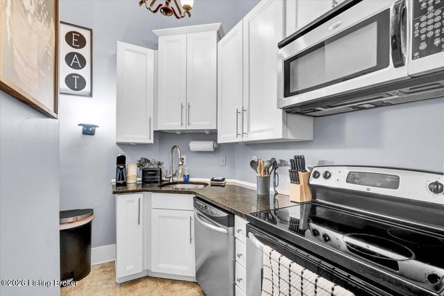 1156 S Brook St, Louisville, KY 40203