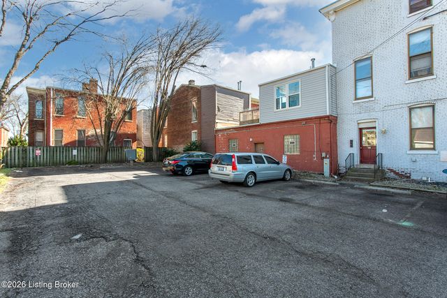 1156 S Brook St, Louisville, KY 40203