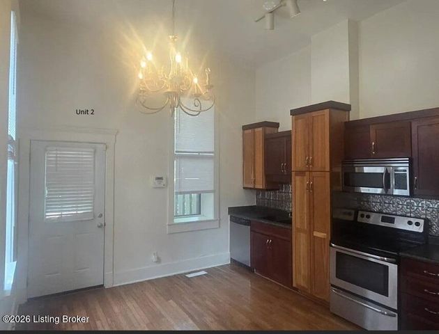 1156 S Brook St, Louisville, KY 40203