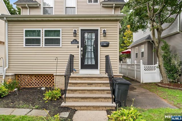 6 Enfield Avenue, Montclair, NJ 07042