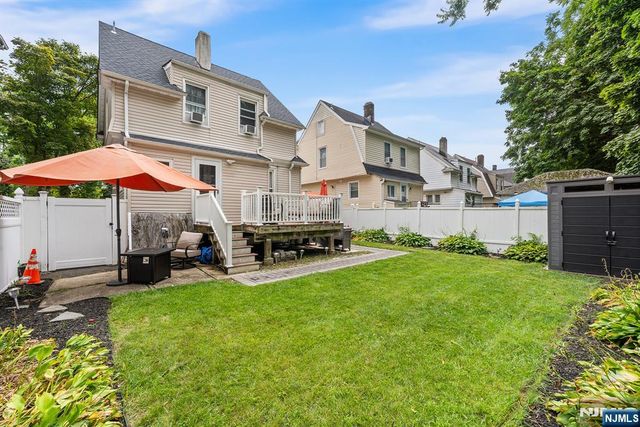 6 Enfield Avenue, Montclair, NJ 07042