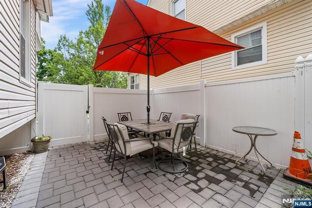 6 Enfield Avenue, Montclair, NJ 07042