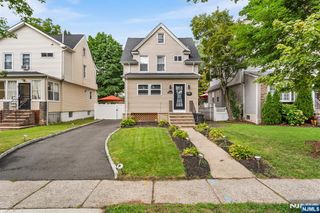 6 Enfield Avenue, Montclair, NJ 07042