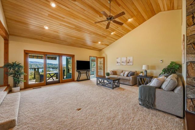 13868 hemlock, Penn Valley, CA 95946