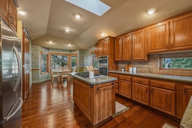 13868 hemlock, Penn Valley, CA 95946
