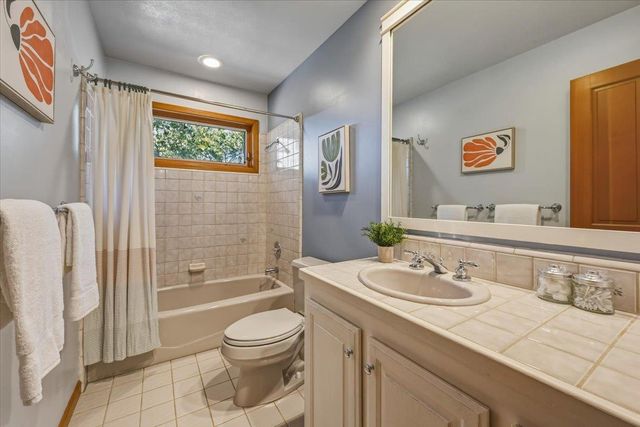13868 hemlock, Penn Valley, CA 95946